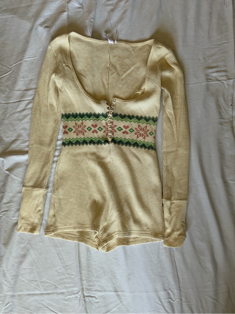 Urban Outfitters Cream Waffle-Knit V-Neck Sweater with Green and Pink Fair Isle